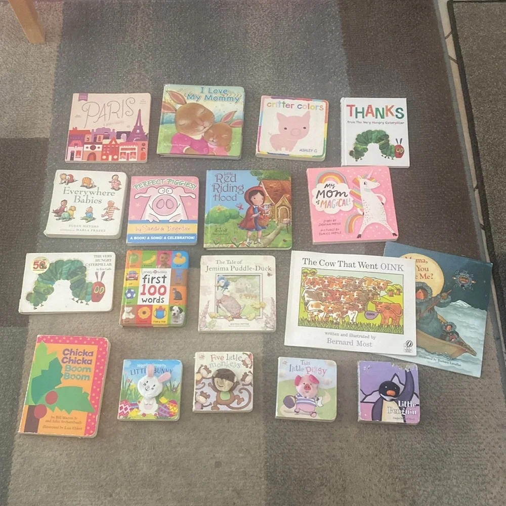 Children’s developmental book bundle x18
